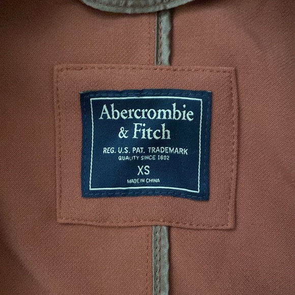 Abercrombie XS terracotta drapey trench - Picture 8 of 10